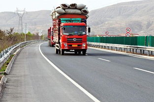 山东高速公布超载10次以上货运车辆及所属企业名单